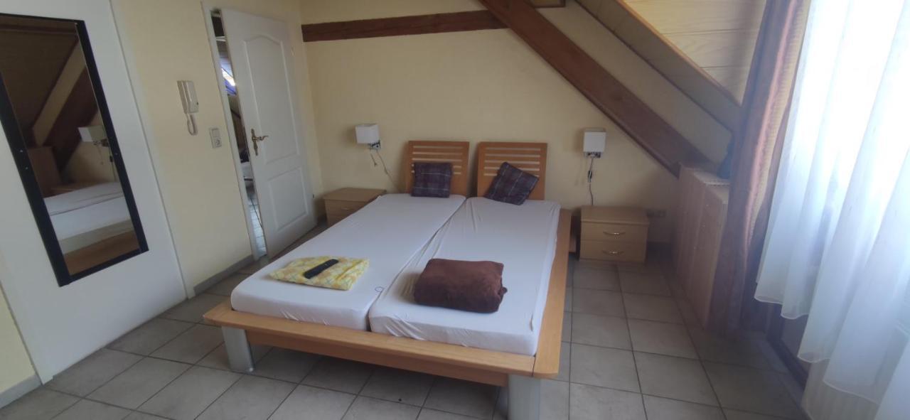 Appartement An Der Alten Romerstrasse à Neumagen-Dhron Chambre photo